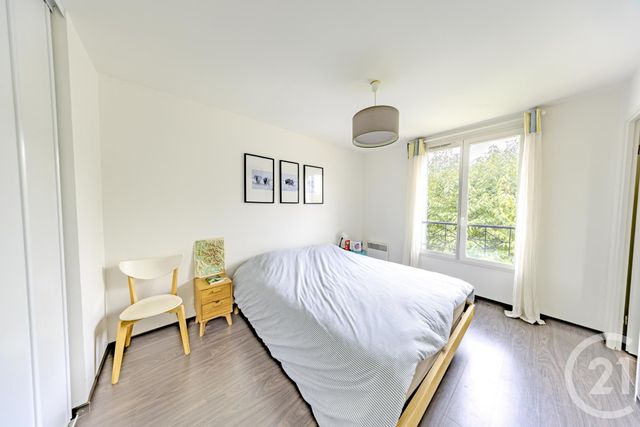 Maison à louer - 7 pièces - 122,70 m2 - Vigneux Sur Seine - 91 - ILE-DE-FRANCE