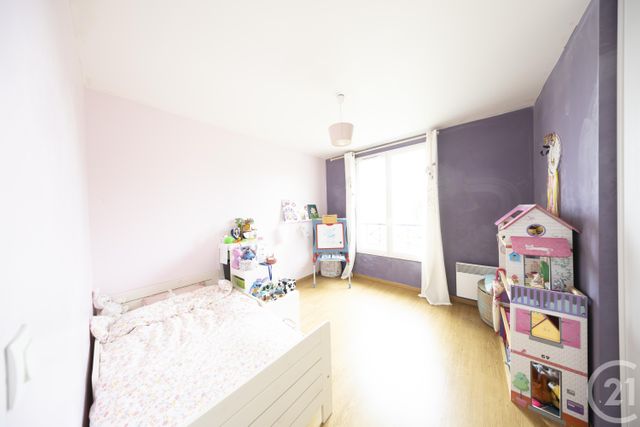 Maison à louer - 7 pièces - 122,70 m2 - Vigneux Sur Seine - 91 - ILE-DE-FRANCE