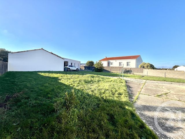 terrain - LE FENOUILLER - 85