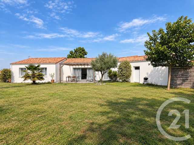 Maison 4 pièces 120 m² · au Fenouiller · 120 m² · 447 840 €