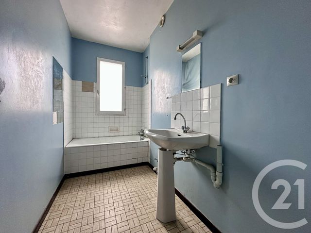 Appartement T2 à vendre - 2 pièces - 51,60 m2 - St Gilles Croix De Vie - 85 - PAYS-DE-LOIRE