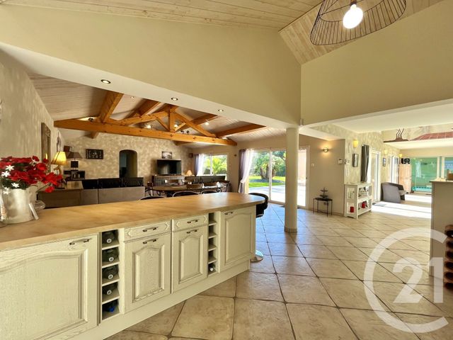 Maison à vendre - 6 pièces - 327,28 m2 - Le Fenouiller - 85 - PAYS-DE-LOIRE