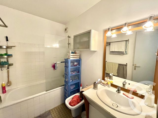 Appartement T3 à vendre - 3 pièces - 77,70 m2 - St Gilles Croix De Vie - 85 - PAYS-DE-LOIRE