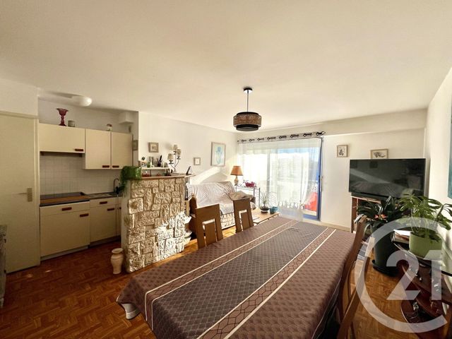 Appartement T2 à vendre - 2 pièces - 45,66 m2 - St Gilles Croix De Vie - 85 - PAYS-DE-LOIRE