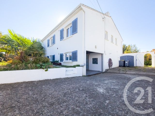 Maison à vendre - 6 pièces - 142,40 m2 - Olonne Sur Mer - 85 - PAYS-DE-LOIRE