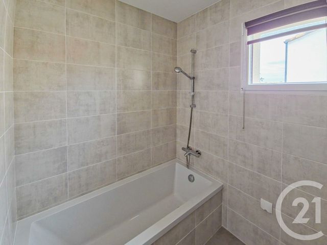 Maison à vendre - 6 pièces - 138 m2 - Olonne Sur Mer - 85 - PAYS-DE-LOIRE