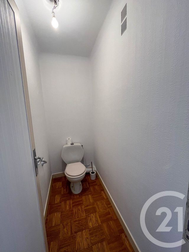 Appartement T4 à louer - 4 pièces - 96,06 m2 - Les Sables D Olonne - 85 - PAYS-DE-LOIRE