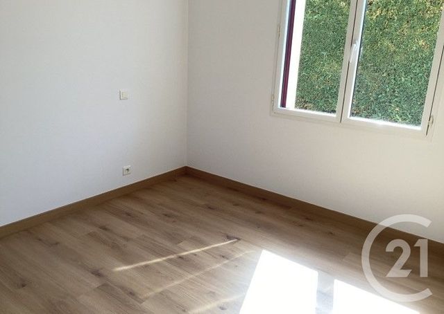 Maison &agrave; louer - 4 pi&egrave;ces - 100,96 m2 - Olonne Sur Mer - 85 - PAYS-DE-LOIRE