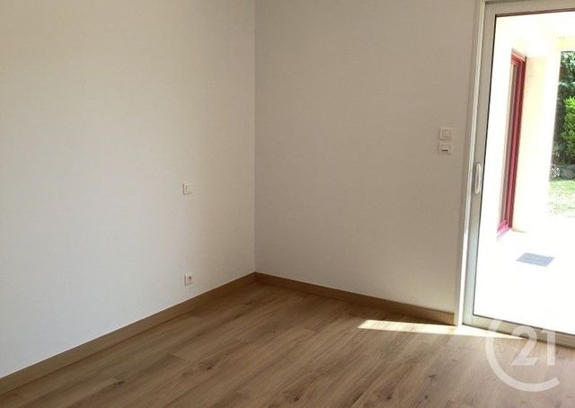 Maison &agrave; louer - 4 pi&egrave;ces - 100,96 m2 - Olonne Sur Mer - 85 - PAYS-DE-LOIRE