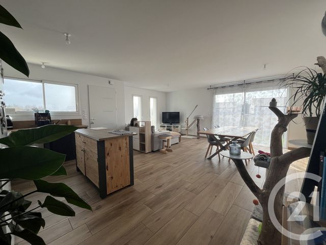 Maison &agrave; louer - 4 pi&egrave;ces - 91,09 m2 - Talmont St Hilaire - 85 - PAYS-DE-LOIRE