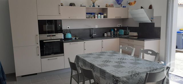 Maison &agrave; louer - 3 pi&egrave;ces - 64,82 m2 - Olonne Sur Mer - 85 - PAYS-DE-LOIRE