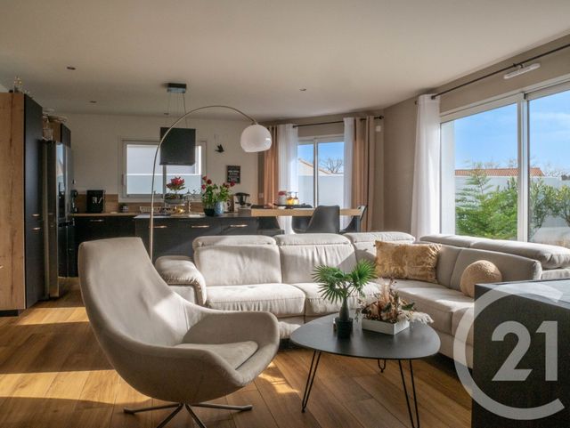 Maison &agrave; vendre - 5 pi&egrave;ces - 112,07 m2 - Vaire - 85 - PAYS-DE-LOIRE