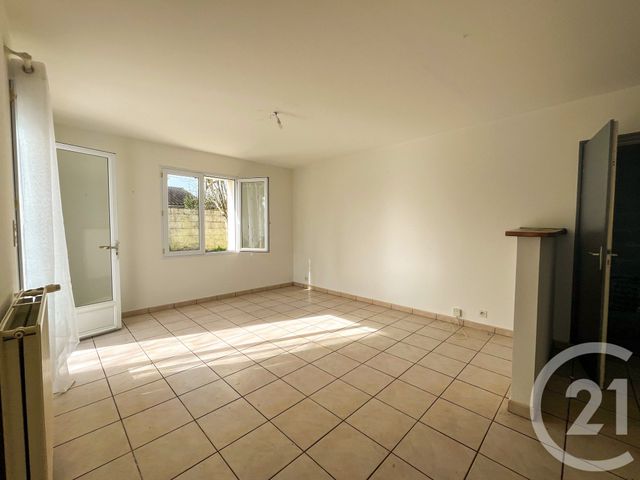 Maison &agrave; louer - 4 pi&egrave;ces - 90,47 m2 - Olonne Sur Mer - 85 - PAYS-DE-LOIRE