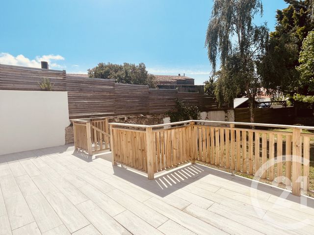 Maison &agrave; louer - 6 pi&egrave;ces - 133,65 m2 - Chateau D Olonne - 85 - PAYS-DE-LOIRE