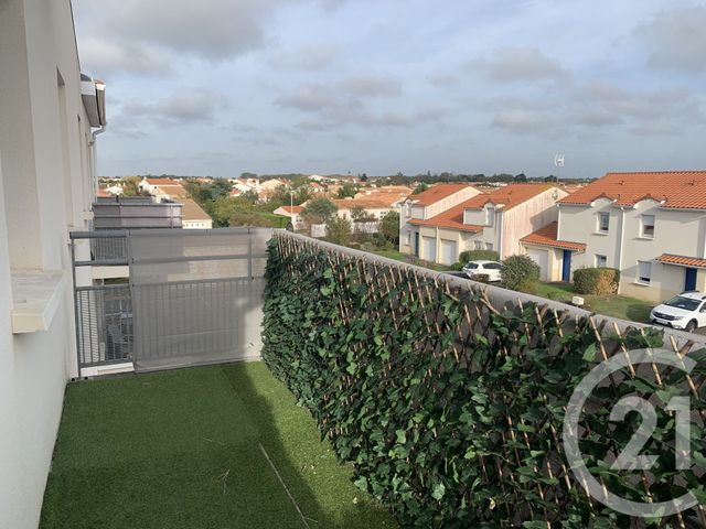 Appartement T2 &agrave; louer - 2 pi&egrave;ces - 45,20 m2 - Chateau D Olonne - 85 - PAYS-DE-LOIRE