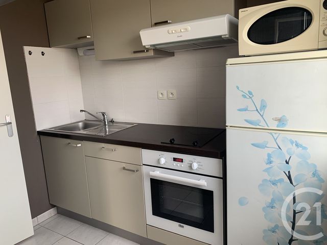 Appartement T2 &agrave; louer - 2 pi&egrave;ces - 45,20 m2 - Chateau D Olonne - 85 - PAYS-DE-LOIRE