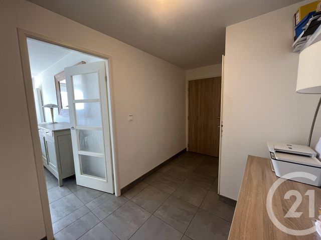 Appartement T4 &agrave; louer - 4 pi&egrave;ces - 87,08 m2 - Les Sables D Olonne - 85 - PAYS-DE-LOIRE