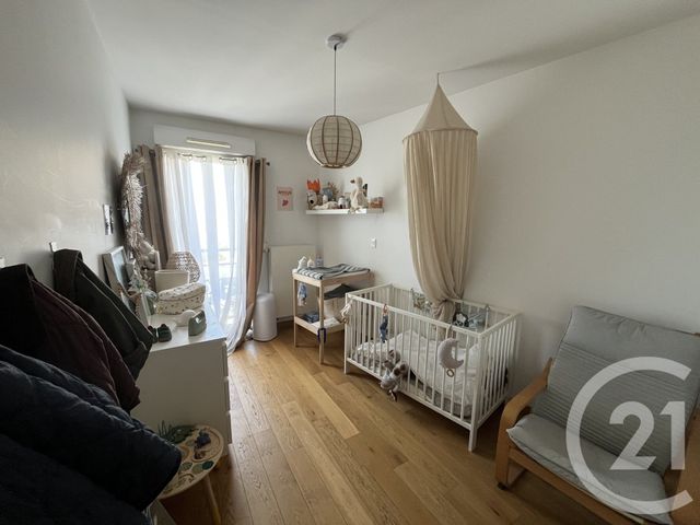 Appartement T4 &agrave; louer - 4 pi&egrave;ces - 87,08 m2 - Les Sables D Olonne - 85 - PAYS-DE-LOIRE