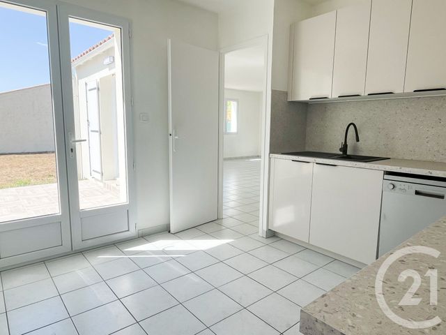 Maison &agrave; louer - 4 pi&egrave;ces - 83,16 m2 - Chateau D Olonne - 85 - PAYS-DE-LOIRE