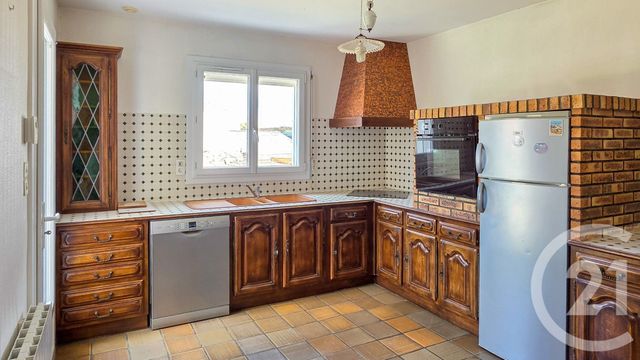 Appartement T4 &agrave; vendre - 4 pi&egrave;ces - 88,34 m2 - Les Sables D Olonne - 85 - PAYS-DE-LOIRE