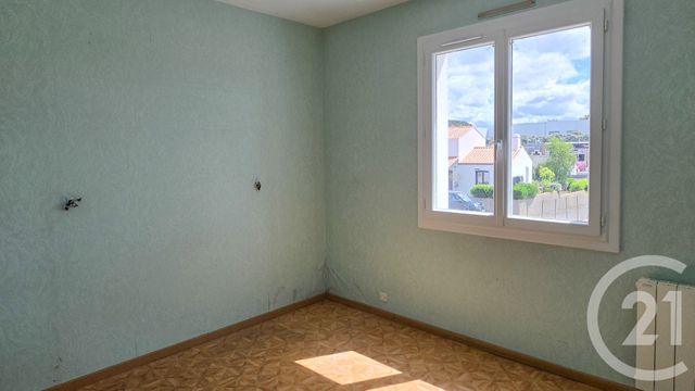 Appartement T4 &agrave; vendre - 4 pi&egrave;ces - 88,34 m2 - Les Sables D Olonne - 85 - PAYS-DE-LOIRE