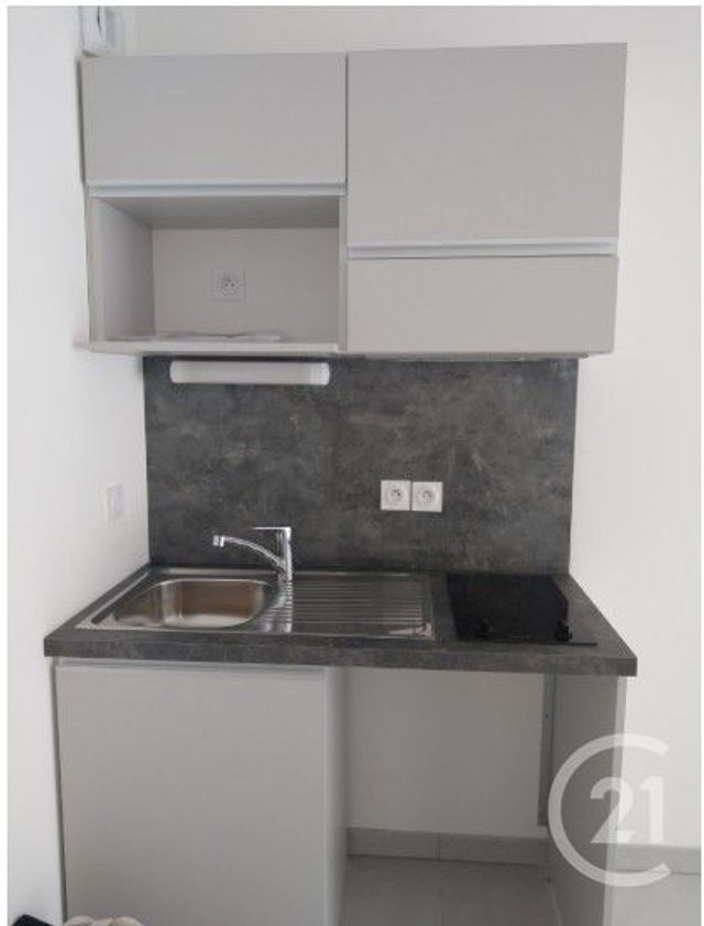 Appartement T2 &agrave; louer - 2 pi&egrave;ces - 47,27 m2 - Olonne Sur Mer - 85 - PAYS-DE-LOIRE
