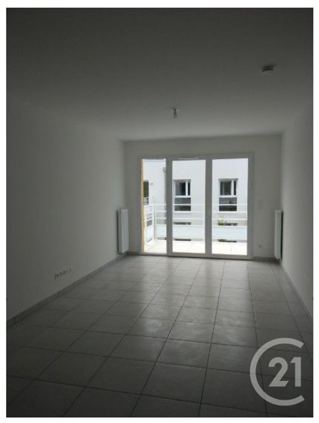 Appartement T2 &agrave; louer - 2 pi&egrave;ces - 47,27 m2 - Olonne Sur Mer - 85 - PAYS-DE-LOIRE