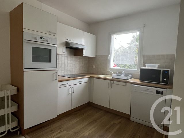 Maison &agrave; louer - 4 pi&egrave;ces - 93,41 m2 - Olonne Sur Mer - 85 - PAYS-DE-LOIRE