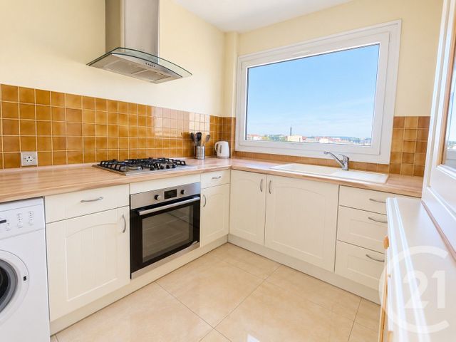 Appartement T3 &agrave; louer - 3 pi&egrave;ces - 60,69 m2 - Les Sables D Olonne - 85 - PAYS-DE-LOIRE