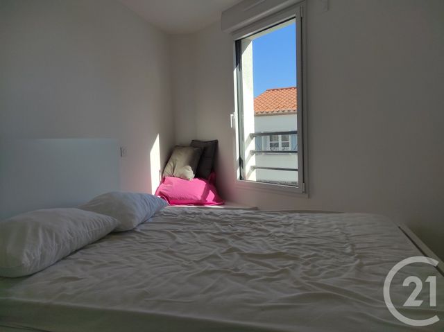 Appartement F4 &agrave; louer - 4 pi&egrave;ces - 81,99 m2 - Les Sables D Olonne - 85 - PAYS-DE-LOIRE
