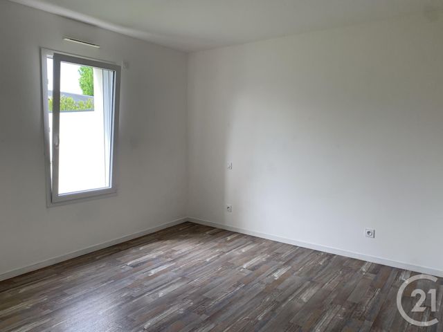 Maison &agrave; louer - 4 pi&egrave;ces - 84,90 m2 - Les Sables D Olonne - 85 - PAYS-DE-LOIRE