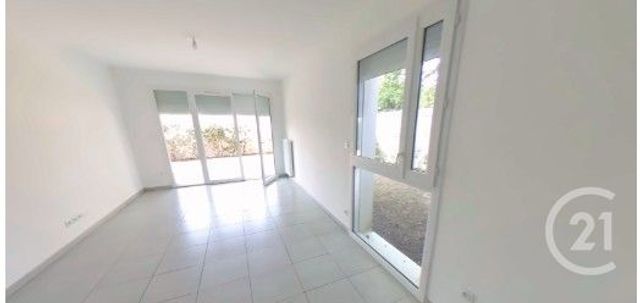Appartement T3 &agrave; louer - 3 pi&egrave;ces - 66,30 m2 - Olonne Sur Mer - 85 - PAYS-DE-LOIRE