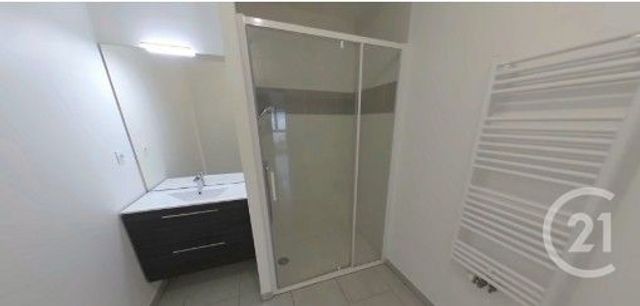 Appartement T3 &agrave; louer - 3 pi&egrave;ces - 66,30 m2 - Olonne Sur Mer - 85 - PAYS-DE-LOIRE