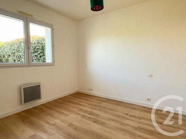 Maison &agrave; louer - 4 pi&egrave;ces - 83,33 m2 - Talmont St Hilaire - 85 - PAYS-DE-LOIRE