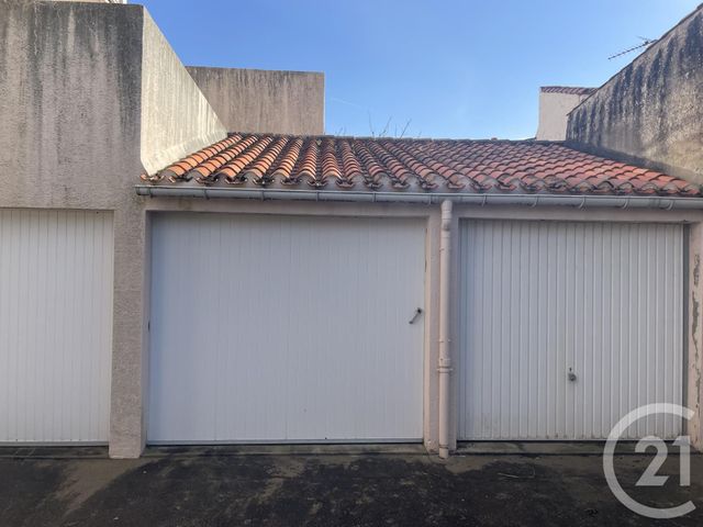parking - LES SABLES D OLONNE - 85