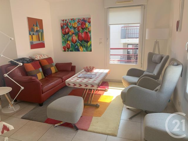 Appartement T3 &agrave; louer - 3 pi&egrave;ces - 75,88 m2 - Les Sables D Olonne - 85 - PAYS-DE-LOIRE