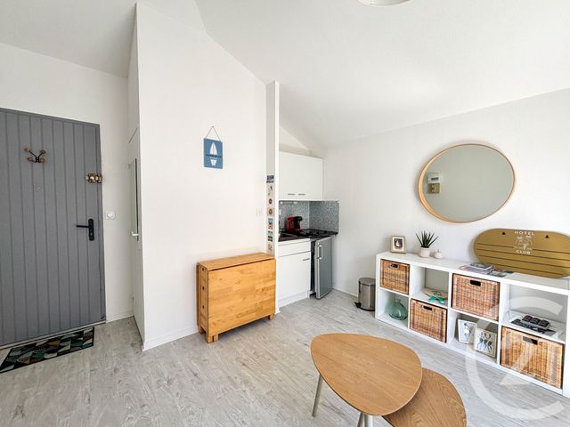Appartement Studio &agrave; louer - 1 pi&egrave;ce - 19,78 m2 - Les Sables D Olonne - 85 - PAYS-DE-LOIRE