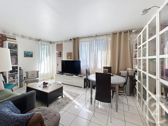Appartement F3 &agrave; vendre - 3 pi&egrave;ces - 68,97 m2 - Garges Les Gonesse - 95 - ILE-DE-FRANCE