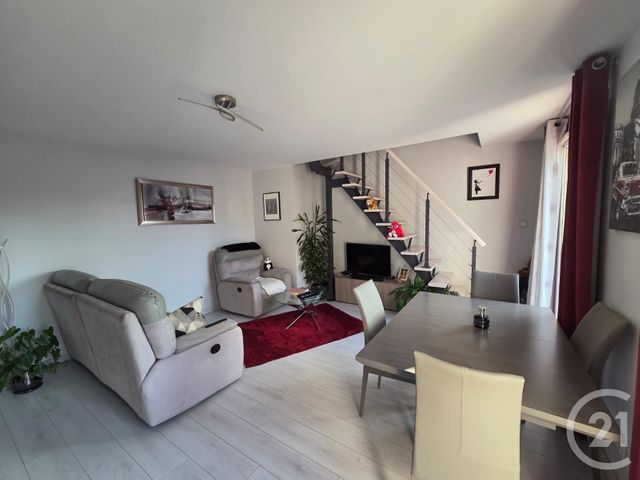 Appartement F4 à vendre - 4 pièces - 78,64 m2 - Garges Les Gonesse - 95 - ILE-DE-FRANCE