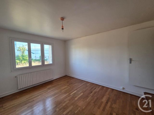 Maison à vendre - 5 pièces - 85,62 m2 - Pierrefitte Sur Seine - 93 - ILE-DE-FRANCE