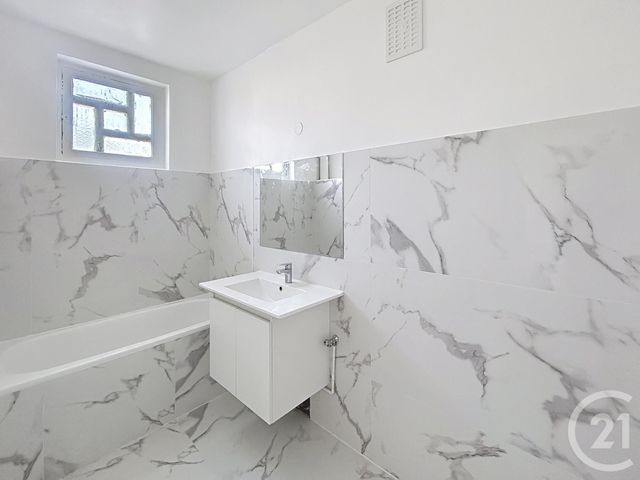 Appartement F4 à vendre - 4 pièces - 65,52 m2 - Garges Les Gonesse - 95 - ILE-DE-FRANCE