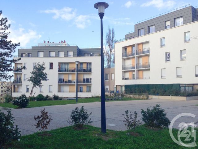 Appartement F4 à vendre - 4 pièces - 74,15 m2 - Garges Les Gonesse - 95 - ILE-DE-FRANCE