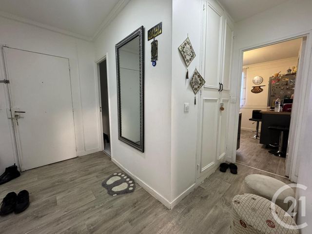 Appartement F5 &agrave; vendre - 5 pi&egrave;ces - 85,47 m2 - Garges Les Gonesse - 95 - ILE-DE-FRANCE