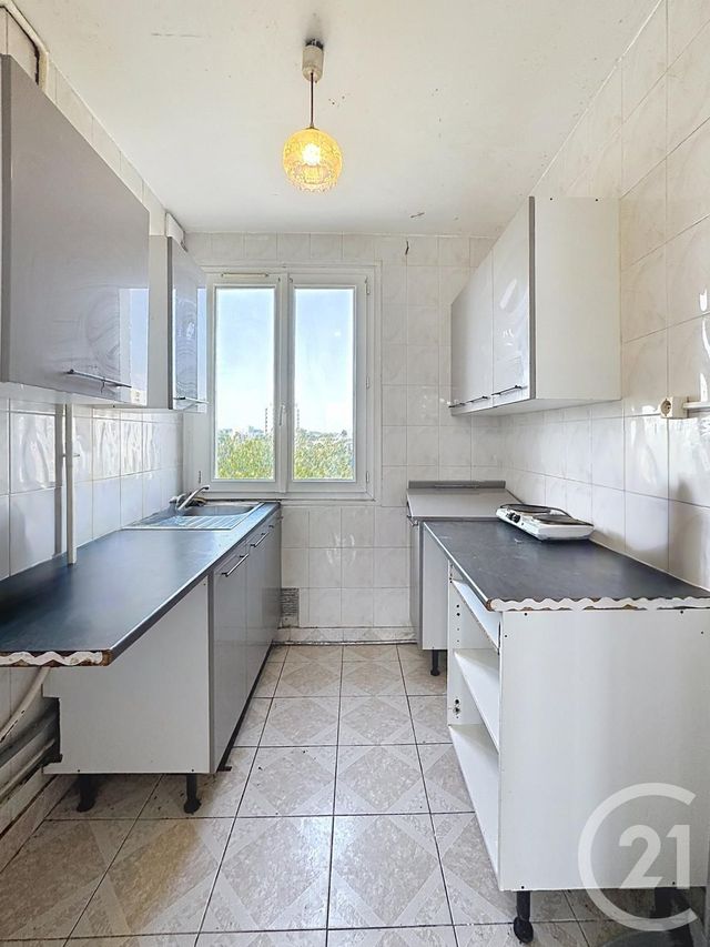 Appartement F4 &agrave; vendre - 4 pi&egrave;ces - 64,11 m2 - Garges Les Gonesse - 95 - ILE-DE-FRANCE