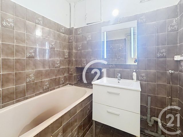 Appartement F4 &agrave; vendre - 4 pi&egrave;ces - 61,56 m2 - Garges Les Gonesse - 95 - ILE-DE-FRANCE