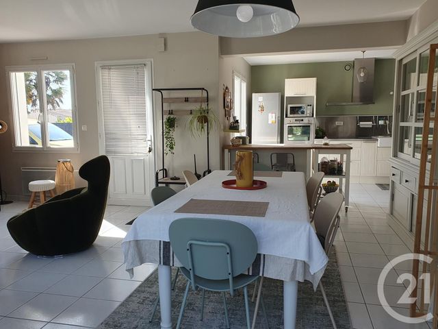 Maison à vendre - 4 pièces - 103,97 m2 - Challans - 85 - PAYS-DE-LOIRE