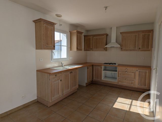 Maison à vendre - 3 pièces - 88,10 m2 - Challans - 85 - PAYS-DE-LOIRE