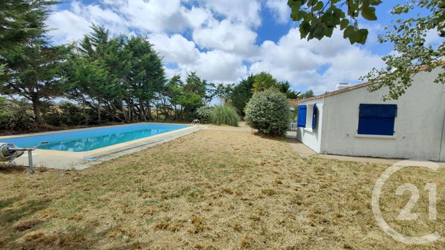 Maison à vendre - 7 pièces - 140 m2 - Beauvoir Sur Mer - 85 - PAYS-DE-LOIRE