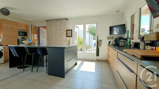 Maison à vendre - 6 pièces - 151 m2 - Challans - 85 - PAYS-DE-LOIRE