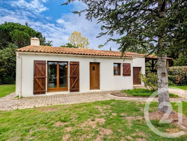 Prix immobilier ST URBAIN - Photo d’une maison vendue